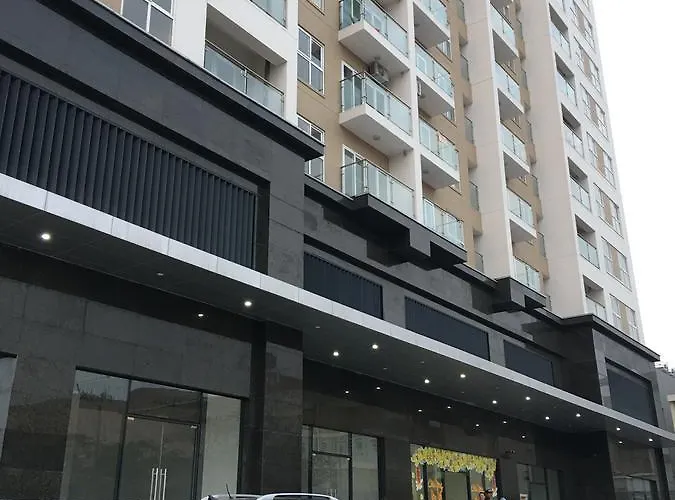 New Life Tower Aparthotel 3*